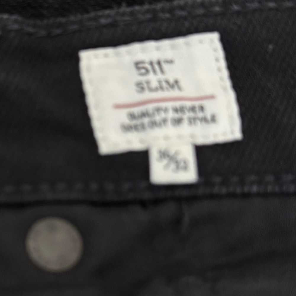 Levi’s Made & Crafted 511 Slim Jeans – Black – 36x30 – Stretch – Gently Used - Picture 4 of 6